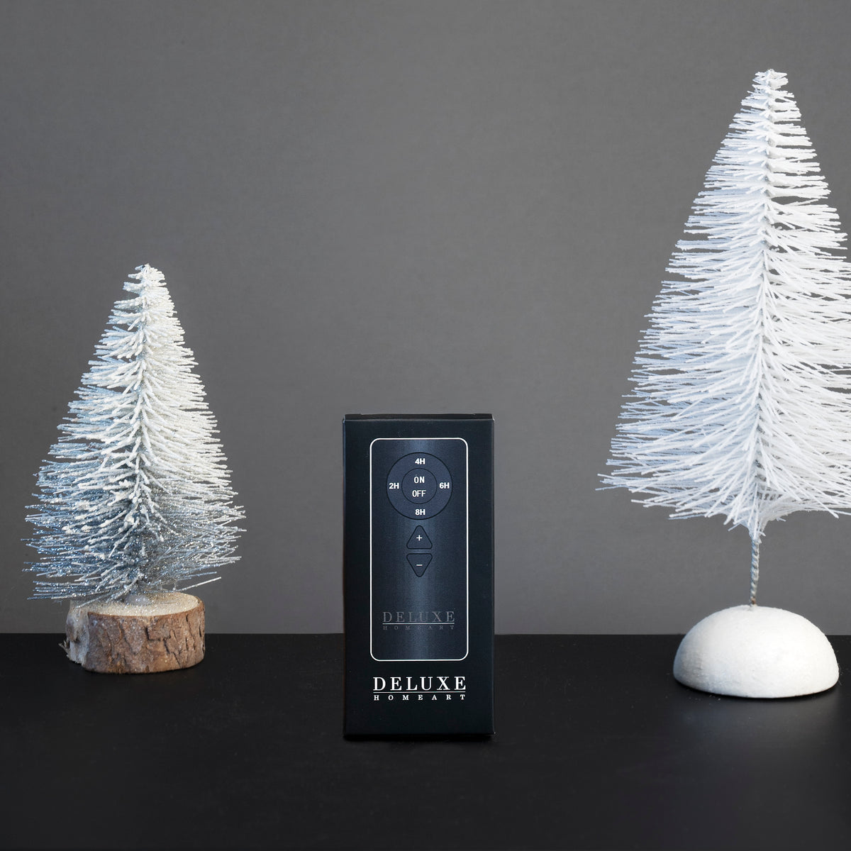 Fjernbetjening til Deluxe Homeart LED-lys i julemiljø